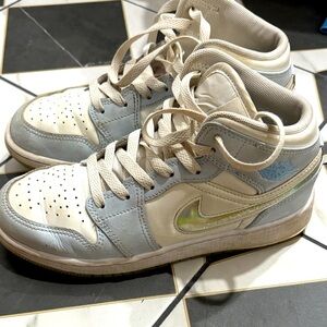 Kids Air Jordan high tops